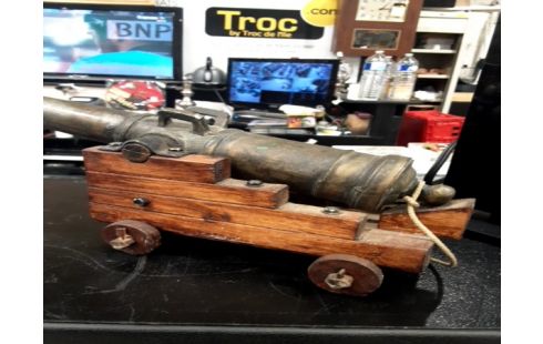 OBJET DECO CANON ANCIEN