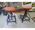 TABOURET A VIS PIEDS METAL ASSISE TISSU ORANGE