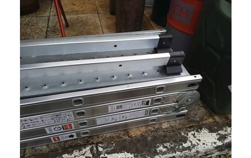 ECHELLE TRANSFORMABLE ALU AVEC PLATEFORME