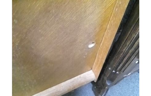 MEUBLE VINTAGE 4P (QLQS TACHES)