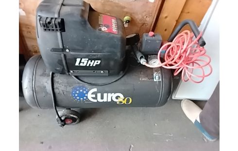 COMPRESSEUR 50 LITRES