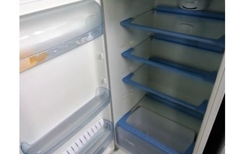 REFRIGERATEUR CONGELATEUR INDESIT 241L + 72L