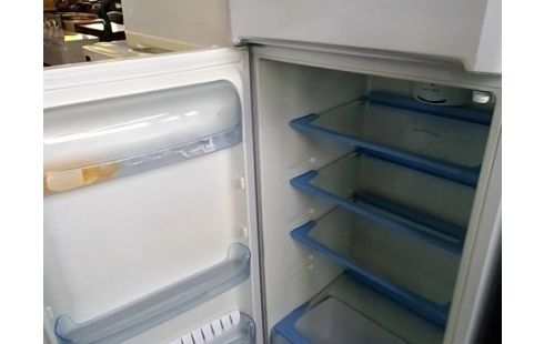 REFRIGERATEUR CONGELATEUR INDESIT 241L + 72L