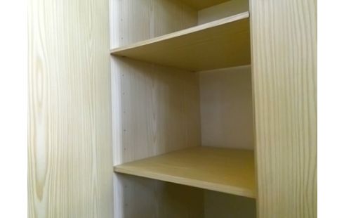 ARMOIRE 2P 4T (PENDERIE+ETAGERES)