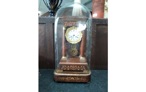 PENDULE PORTIQUE GLOBE SUR SOCLE
