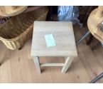 TABOURET BOIS CARRE