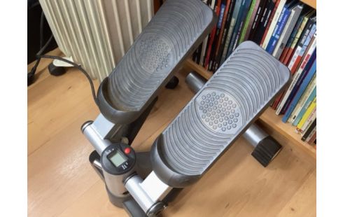 STEPPER GRIS