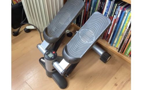 STEPPER GRIS