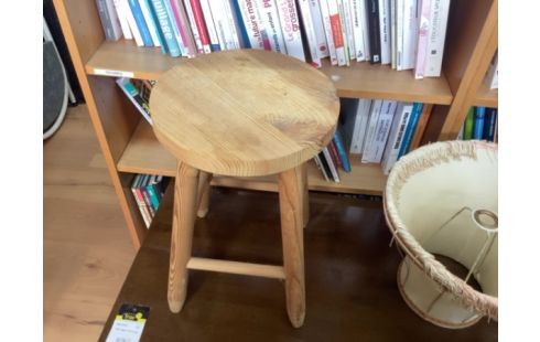 TABOURET EN PIN