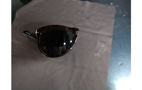 LUNETTES SOLAIRES PLIANTE PERSOL