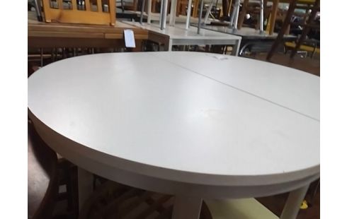 TABLE OVALE BLANCHE