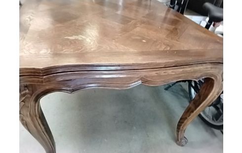 TABLE STYLE LOUIS XV