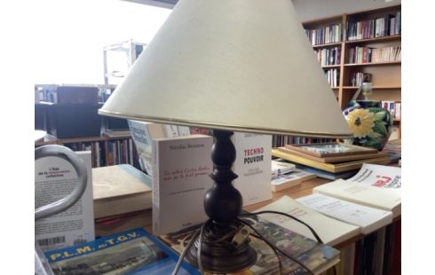 LAMPE PIED BOIS