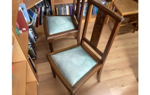 CHAISE BOIS ASSISE FLEURS BLEUES
