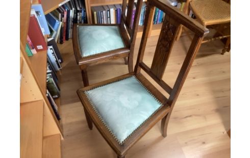 CHAISE BOIS ASSISE FLEURS BLEUES