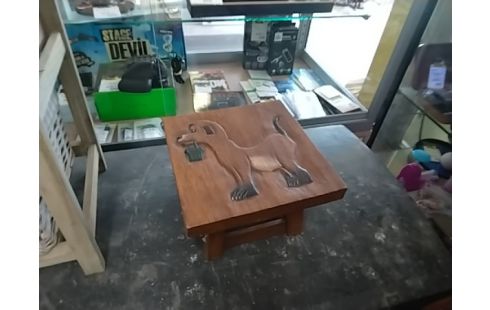 TABOURET CHIEN