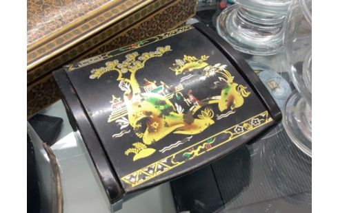 BOITE MÉTAL ASIATIQUE