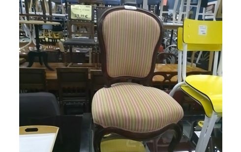 CHAISE