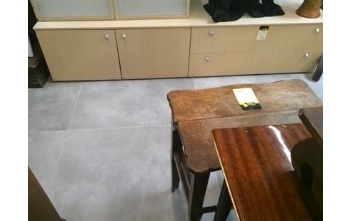 MEUBLE TV BAS BOIS CLAIR LIGNET ROSET EN L'ETAT
