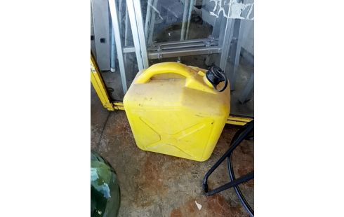 JERRYCAN JAUNE