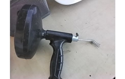 DÉBOUCHEUR CANALISATIONS