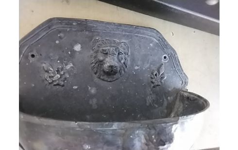 FONTAINE A EAU LION ZINC