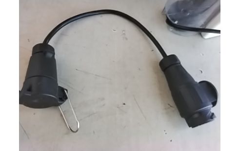 ADAPTATEUR PRISE CAMPING