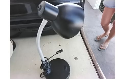 LAMPE DE POCHE MODERNE