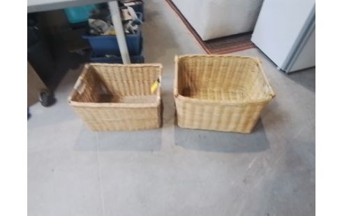PANIERE EN OSIER