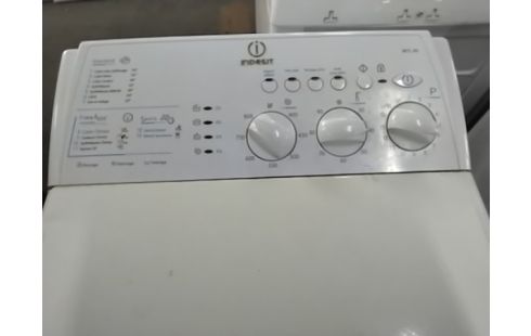 MACHINE A LAVER INDESIT 800 TR