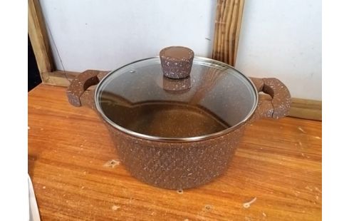 FAITOUT MARRON AVEC COUVERCLE D24 CM