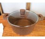 FAITOUT MARRON AVEC COUVERCLE D28 CM