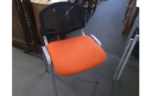 CHAISE PIED METAL ASSISES ORANGE
