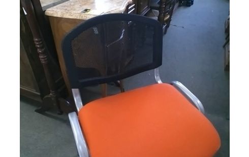 CHAISE PIED METAL ASSISES ORANGE