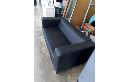 BANQUETTE EN L ETAT