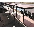 TABLE / BUREAU