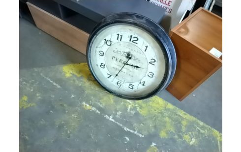 HORLOGE MURALE GM