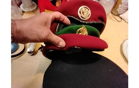 LOT DE EFFETS MILITAIRE MILITARIA LÉGIONNAIRE