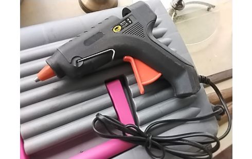 PISTOLET A COLLE SEUL