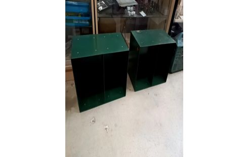CAISSON METAL VERT