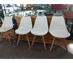 LOT DE 4 CHAISES PVC BLANCHES