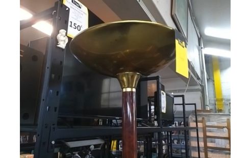 LAMPADAIRE .