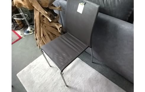 CHAISE MARRON