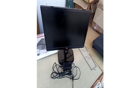 ECRAN LGG HDMI + ACC RSV
