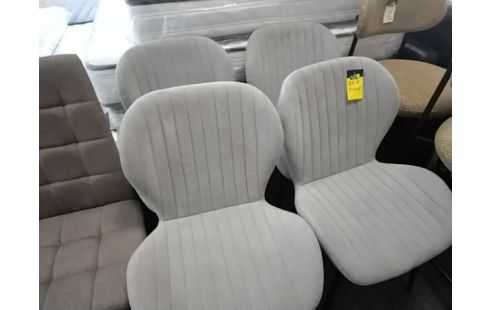 4 CHAISES