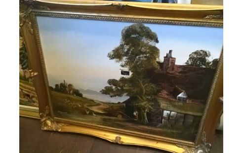 CADRE MAISON AVEC ABRES