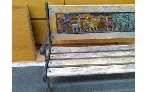 BANC ENFANT AVEC ANIMAUX