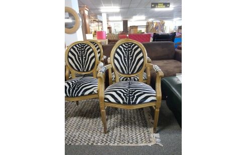 FAUTEUIL MEDAIILON ZEBRE