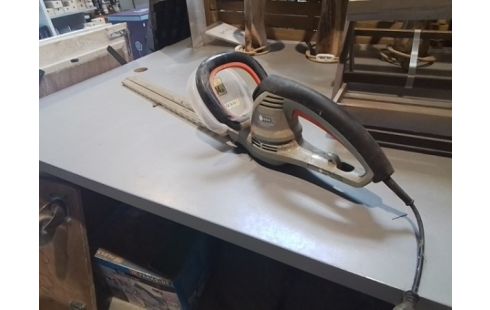 TAILLE HAIE ELECTRIQUE ID TECH