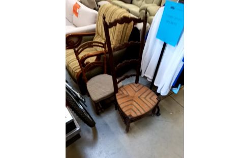 CHAISE